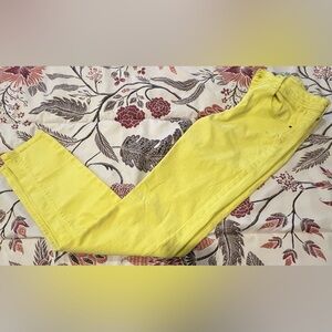Zara Sunny Yellow Skinny Jeans. Size 4.